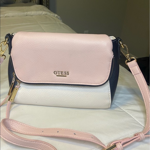 Guess Handbags - guess crossbody handbag purse